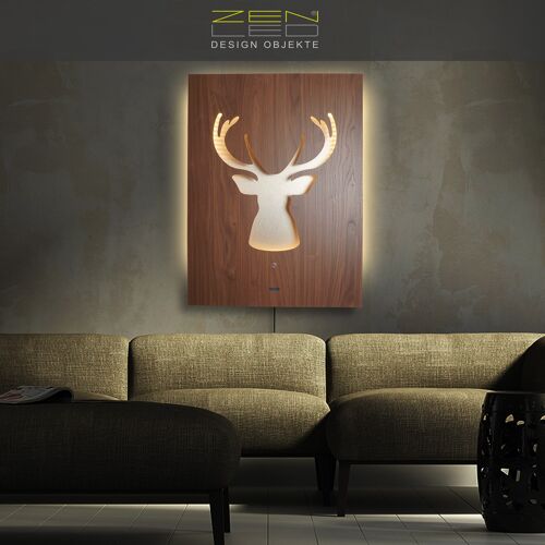 LED Wandbild Hirsch-Kopf Geweih Modell "Cervo", 3D Leuchtbild 60x80cm, rustikale Holz Metall Wanddeko in Walnuss-Brauner Holz-Optik  auf gebürsteter Alu-Platte in Champagner, beleuchtete Lichtskulptur, Landhausstil