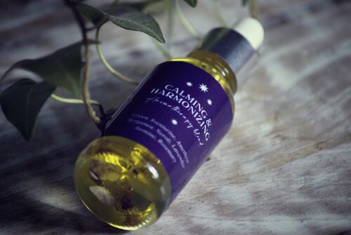 Calming & harmonizing aromatherapy pulse points oil