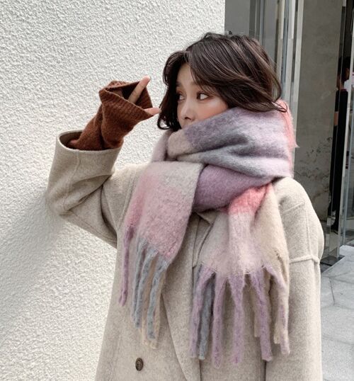 Warme dames sjaal | winter | wol | roze | groen | 200 x 80cm