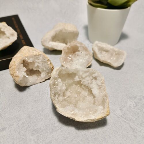 Geode White Quartz 6cm