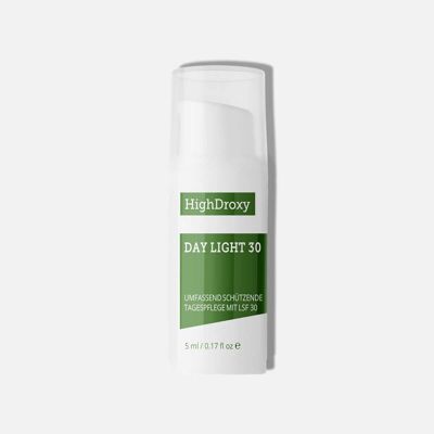 Leichtes Tagesfluid mit LSF30 DAY LIGHT 30 5ml