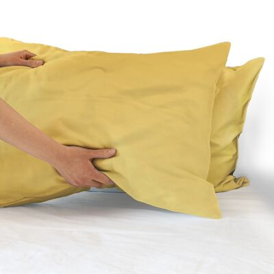 Coppia federe per Cuscino guanciale Letto 100% Cotone Made in Italy con patella interna Giallo  - 52x80 cm