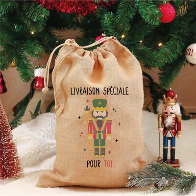 Jute Christmas gift wrapping - Nutcracker