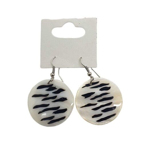 Vie Naturals Zebra Seashell Earring
