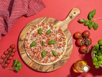 Planche à pizza / planche à découper ronde en bois d'olivier "Margherita" 6