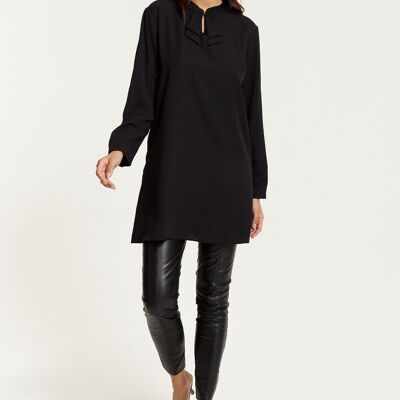 Oversized Detailed Neck Top with Long Sleeves in Black