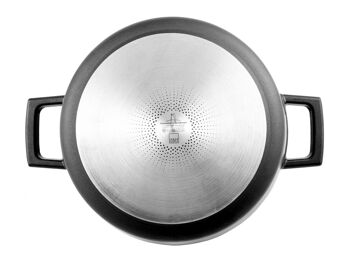 Casserole 2 poignées Borghese Equipe en aluminium moulé sous pression avec revêtement antiadhésif Pfluon convient également pour la cuisson sur une plaque à induction de 20 cm Alessandro Borghese - Le luxe de la simplicité 6
