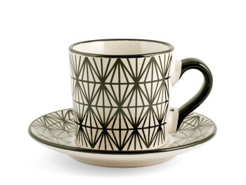 Lot de 4 tasses à thé Vhera en grès avec assiette de décoration assortie cc 220. Composé de : 6 tasses à thé 11x8x7 h cm ; 6 soucoupes cm 14,5x8 h 3