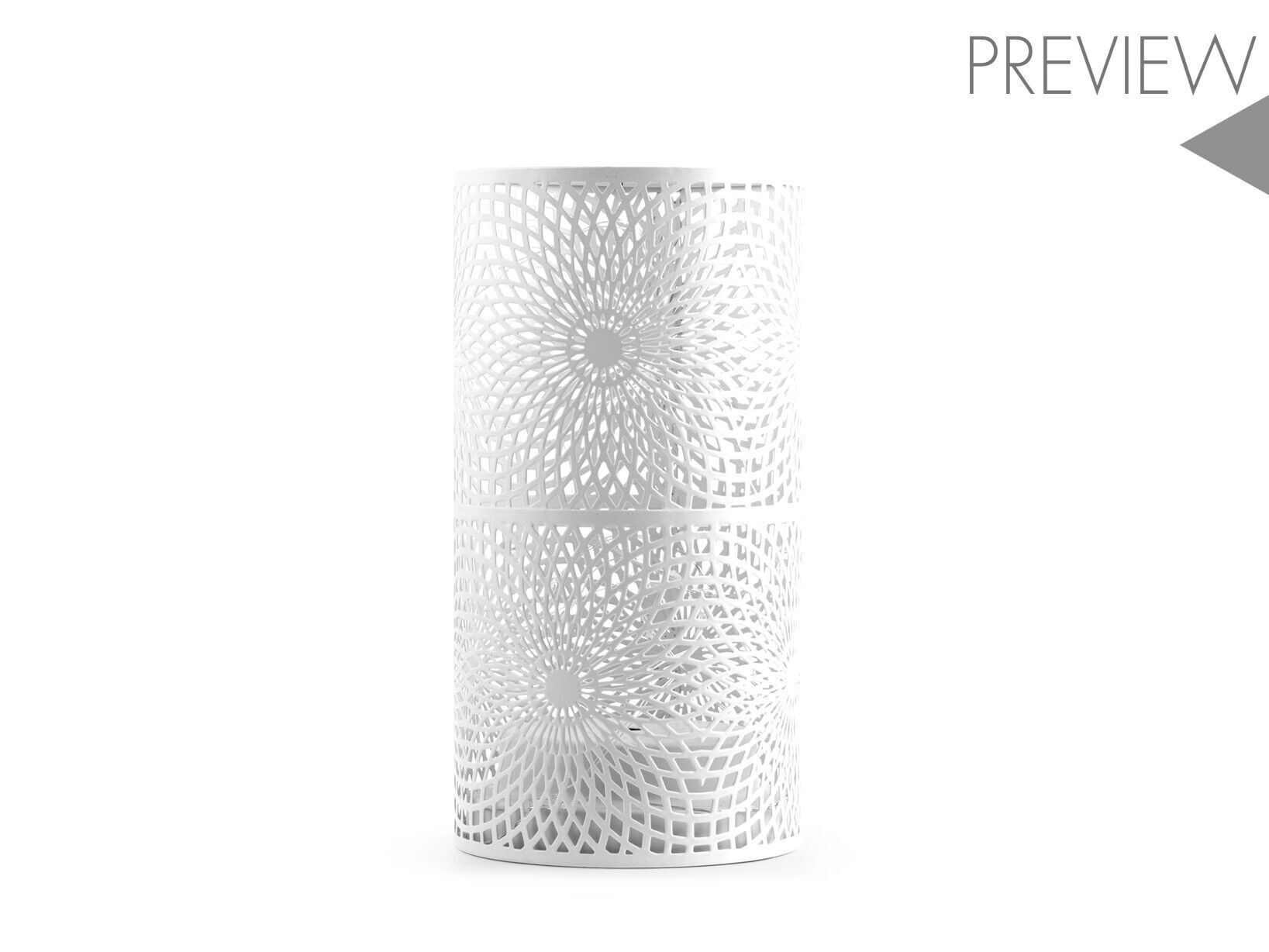 Farol de metal blanco con 15 luces led. Pilas AAA no incluidas 3x1,5V.