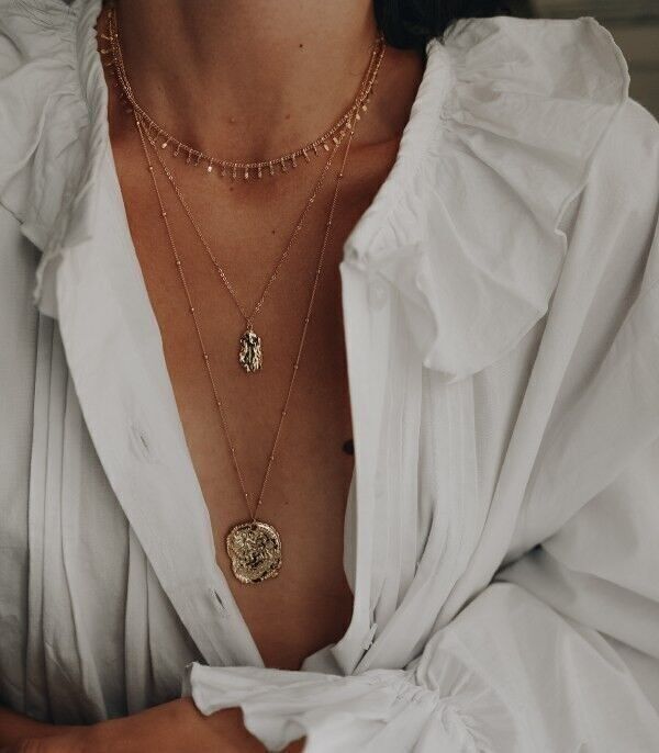 Collier trois rangs ovale martelé et carré martelé