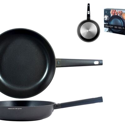 Borghese Equipe pan in die-cast aluminum with Pfluon non-stick coating also suitable for cooking on a 28 cm induction hob. Alessandro Borghese - The luxury of simplicity