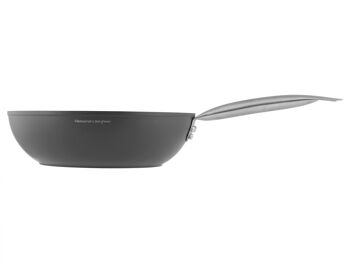 Wok Inox Poêle de qualité avec revêtement antiadhésif et poignée rivetée en acier inoxydable. Convient à toutes les plaques de cuisson, y compris l'induction, cm 28.Cooking Style et Le luxe de la simplicité par le chef Alessandro Borghese. 8