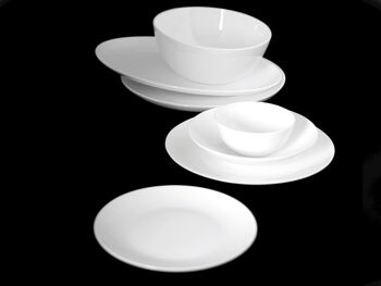 Assiette plate coupe en porcelaine blanche 27 cm 2