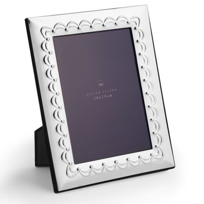 Silver photo frame with hood 20x25cm