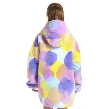 Peignoir enfant style sweat-shirt et couverture en peluche extra-douce. Poches avant. Conception de points multicolores 2