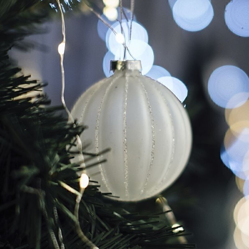 KUGEL AUS KRISTALLKUNSTSTOFF, 8 CM, PURPURINA-DEKOR, HH3046374