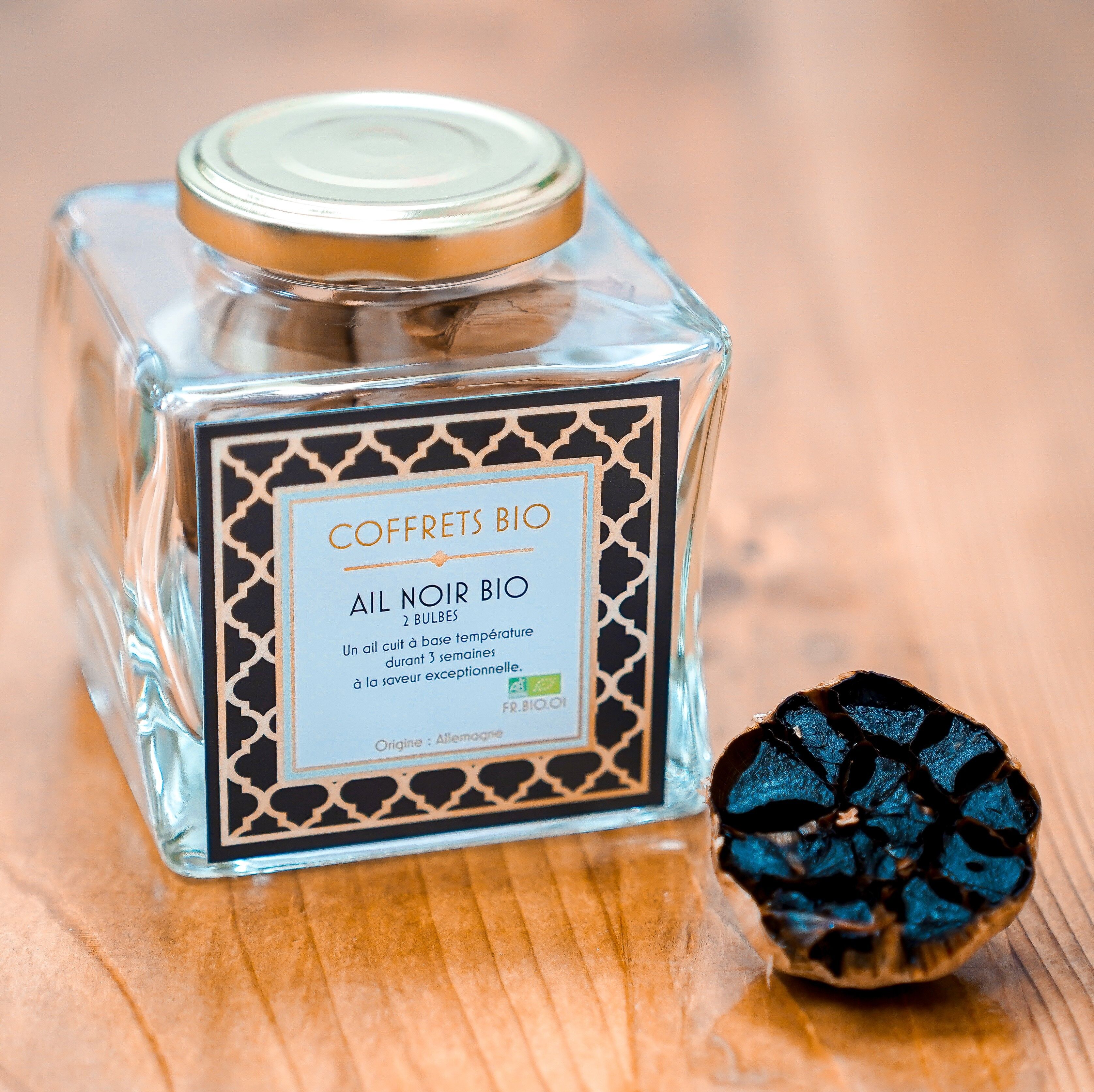 AGLIO NERO BIOLOGICO, fermentato, da agricoltura biologica. 2 teste