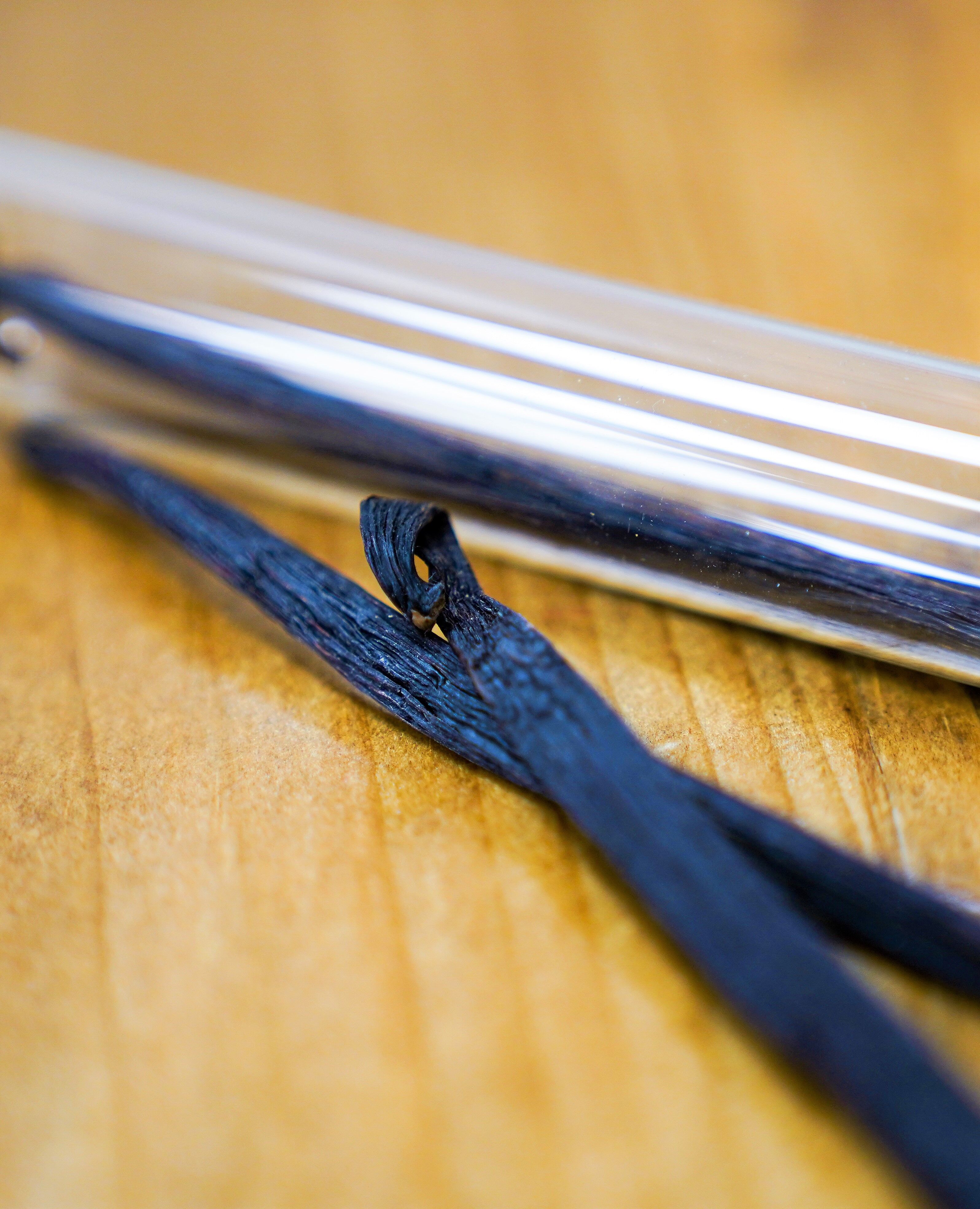 3 VASI DI VANIGLIA SELVAGGIA GOURMET RAFFINATA + 14CM Papua Nuova Guinea