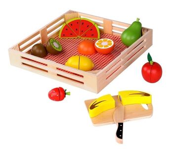 Couper des fruits dans une boîte 1