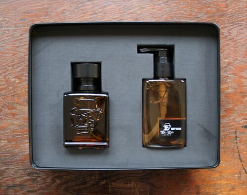 RK Limited Duo Fragrance and Bodywash set with Hand Finished Vintage Playing Cards