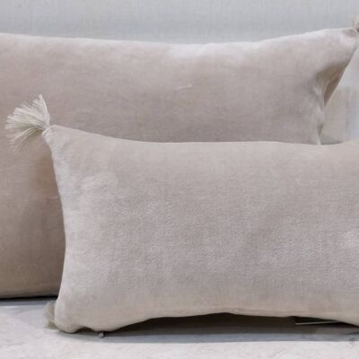 SAND velvet cushion with pompom 20x35