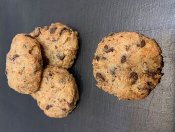 Petits cookies BIO à la drêche de brasserie et au chocolat noir - 100 grs 2