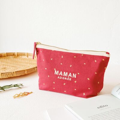 La pochette brodée Maman adorée rouge