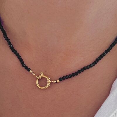 Edelstahl-Halskette aus schwarzem Onyx-Naturstein / Damenhalskette mit schwarzen Perlen