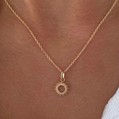 Gold-plated necklace with sun pendant chain / Minimalist woman thin chain necklace