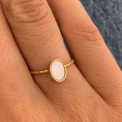 Modern oval white mother-of-pearl stainless steel women's ring / thin gold water resistant ring