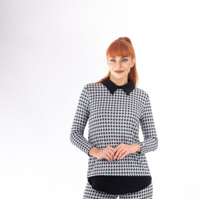 Houndstooth sweater with shirt collar