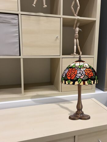 Lampe à poser en forme de trèfle et écran Tiffany diamètre 20cm Série Rosy LG283870 2
