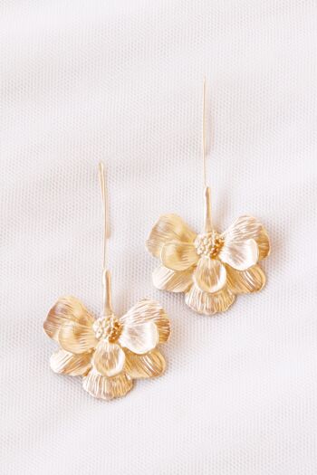 Boucles d'oreilles dorées "Flowers" 2