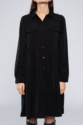 Robe chemise unie avec poches à l'avant 2