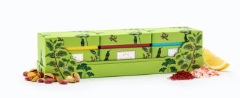 Le coffret cadeau Pistaches comprend 3 boîtes de pistaches / Chaque boîte 100 gr