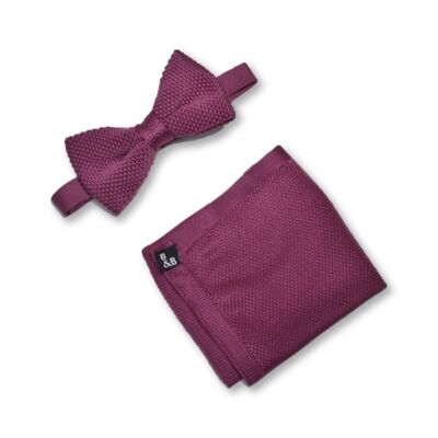 Berry pink knitted bow tie and pocket square set