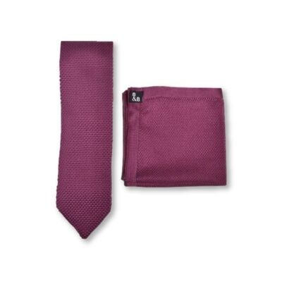 Berry pink knitted tie and pocket square set