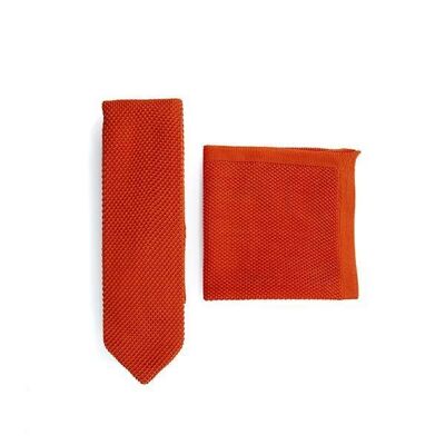 Cravatta in maglia arancione bruciata e pochette da taschino