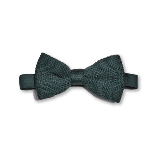 Green knitted bow tie