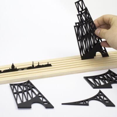 Formas de la silueta artística 3D de la torre Tatlin (diorama de juguete y decoración)