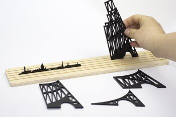 Formes de la tour Tatlin 3D Art Silhouette (diorama et décoration) 1