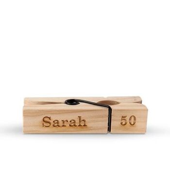 Grande pince à linge en bois Sarah 2