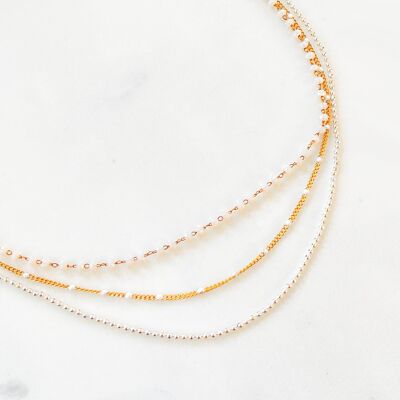 Multi-row infinity necklace White