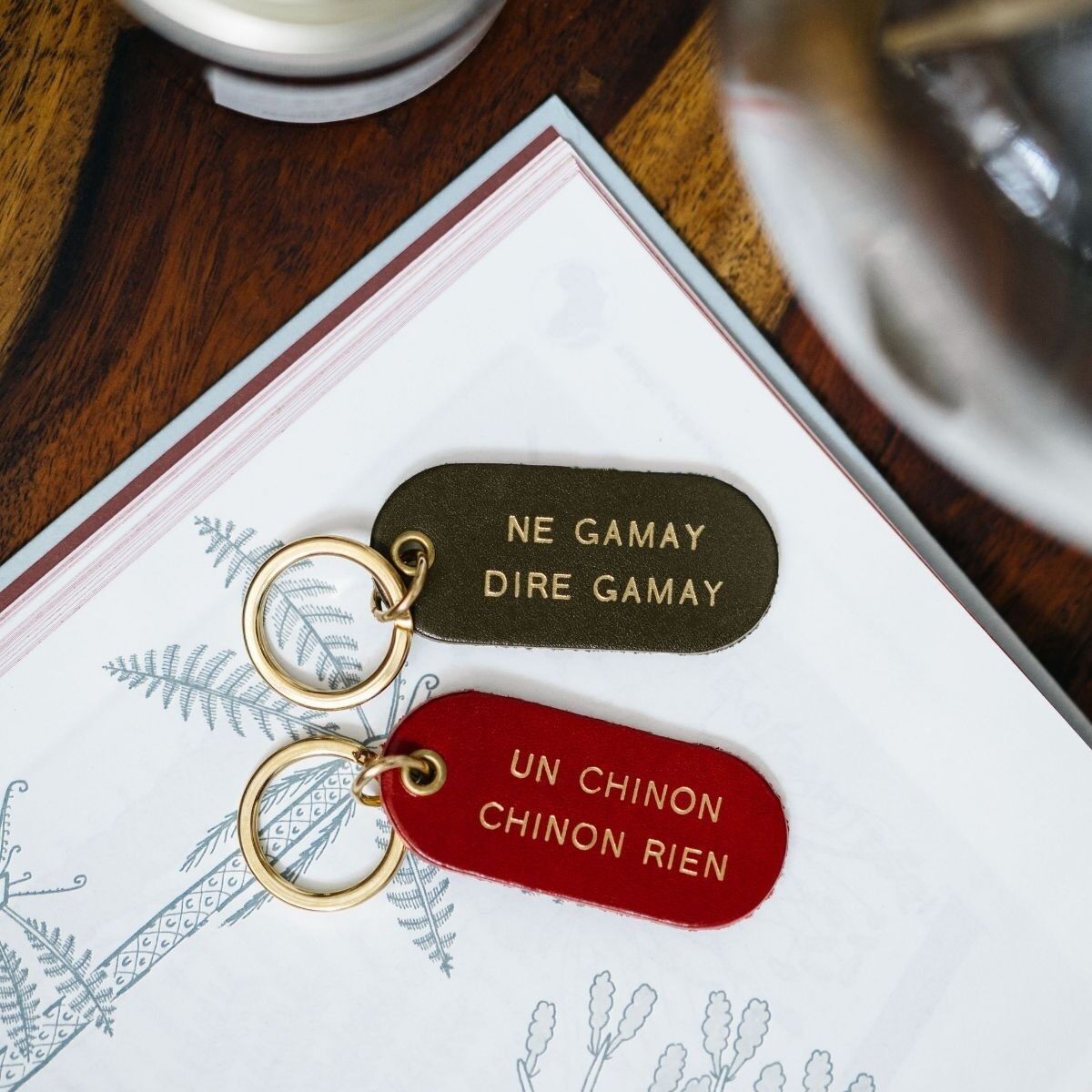 Leather message keyring - A chinon, chinon nothing
