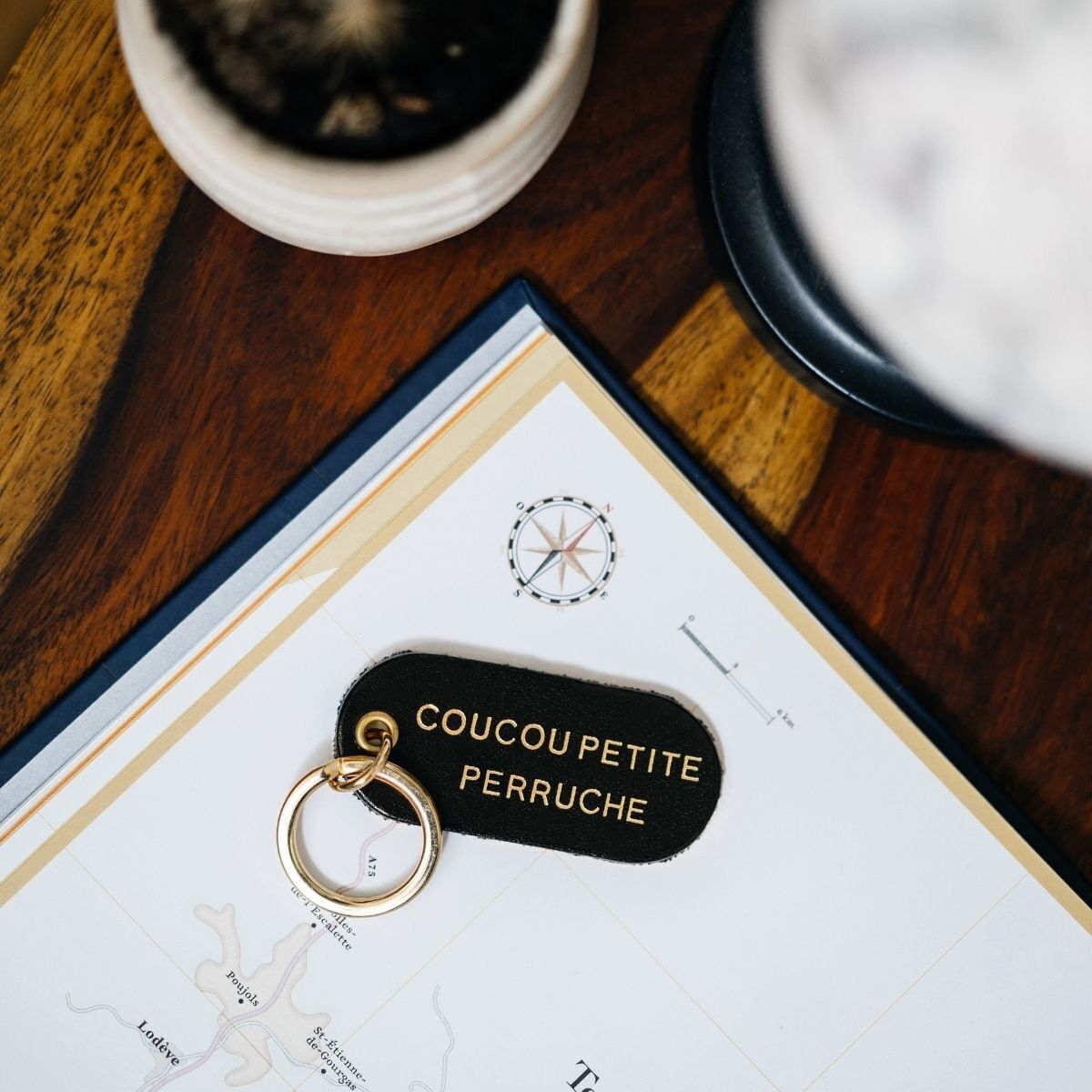 Llavero de cuero con mensaje - cuco