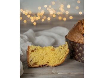 Panettone Artisanal Traditionnel aux fruits confits (600 g) 2