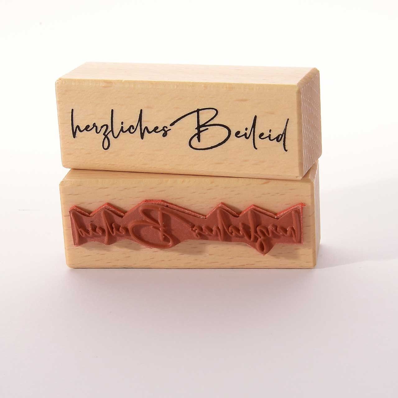 Titolo francobollo motivo: sentite condoglianze