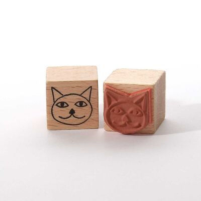 Motif Stamp Title: White Cat Face