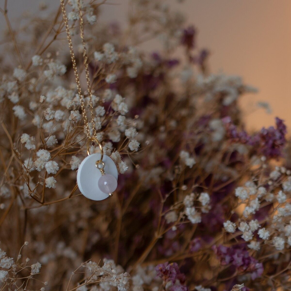 Collana olfattiva in quarzo rosa