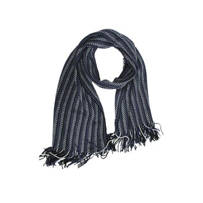 Scarf for men with fringes